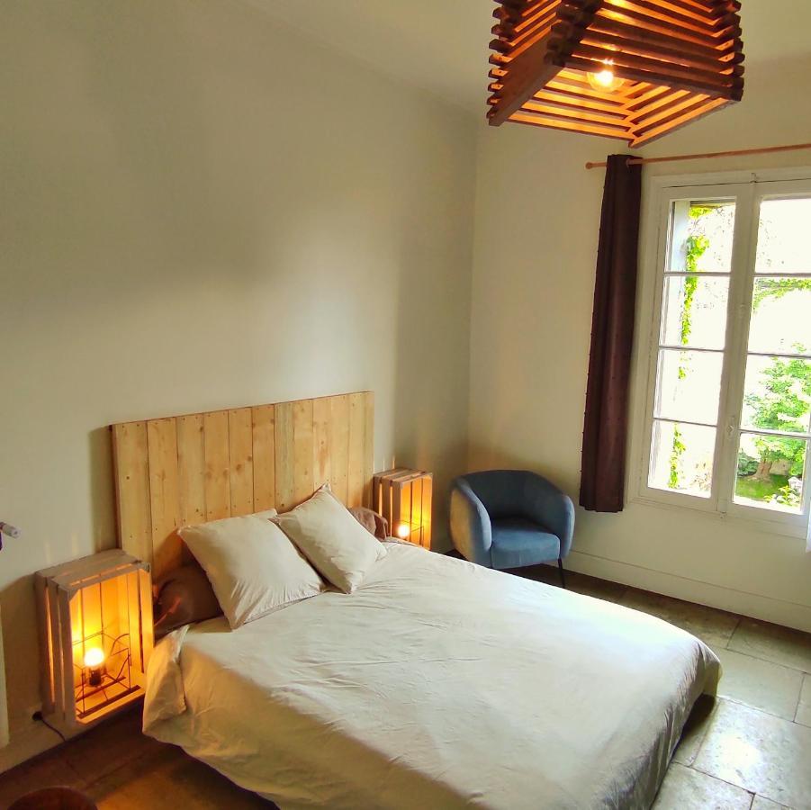 La Vigneronne Des Costieres Bed and Breakfast Vauvert Eksteriør billede