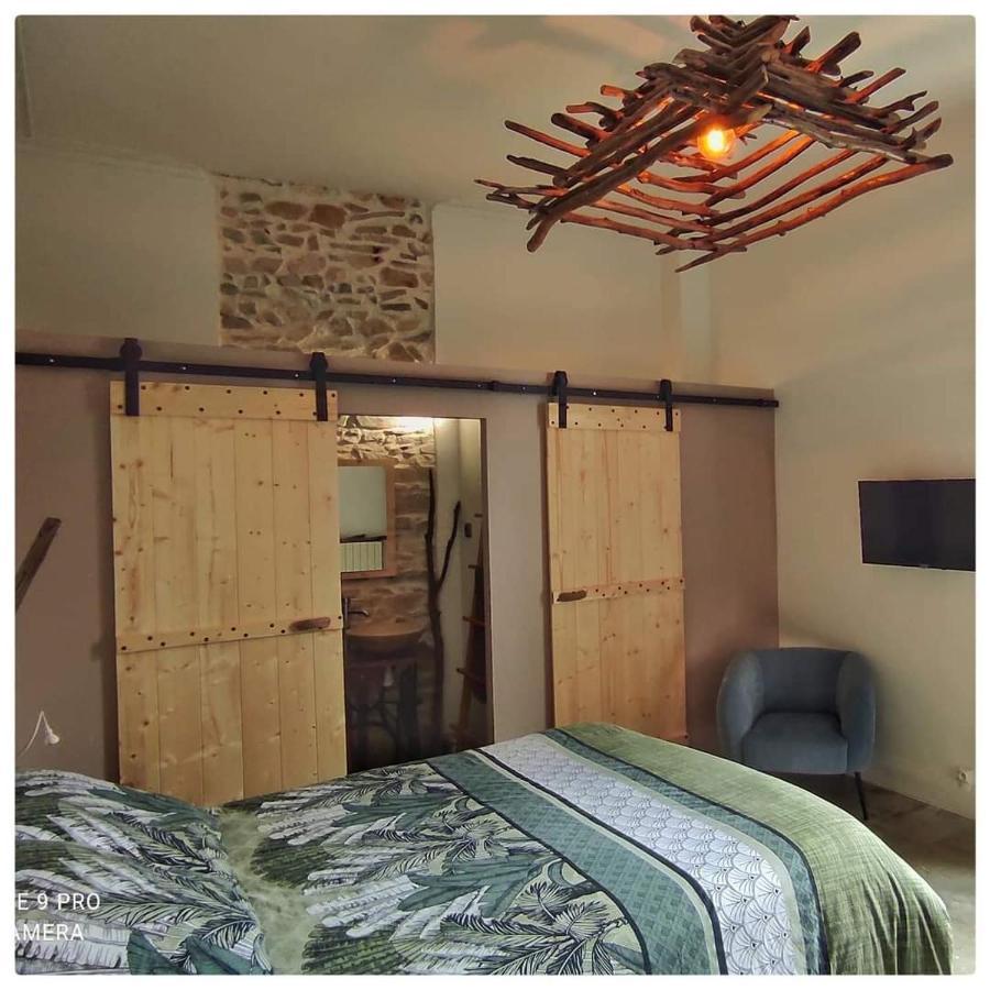 La Vigneronne Des Costieres Bed and Breakfast Vauvert Eksteriør billede